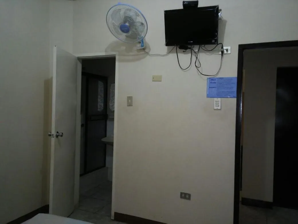 Hotel Boston Guayaquil 0*,  Ecuador